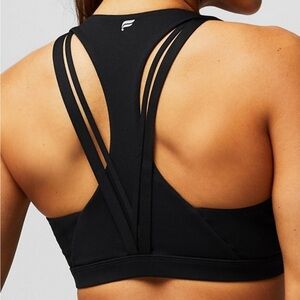 Fabletics Boost Medium Impact Sports Bra - Black Size Large
